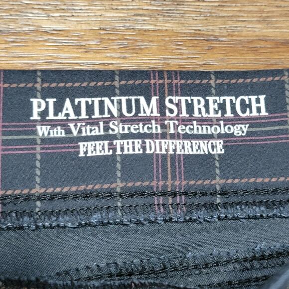 Natural Reflections Platinum Stretch Black & Red Plaid Pull-On Pants - Size XXL - Picture 6 of 9